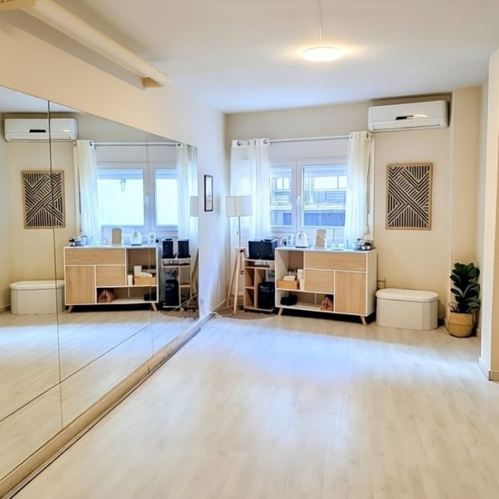 Sala acogedora para prácticas corporales y talleres de bienestar en Lekua